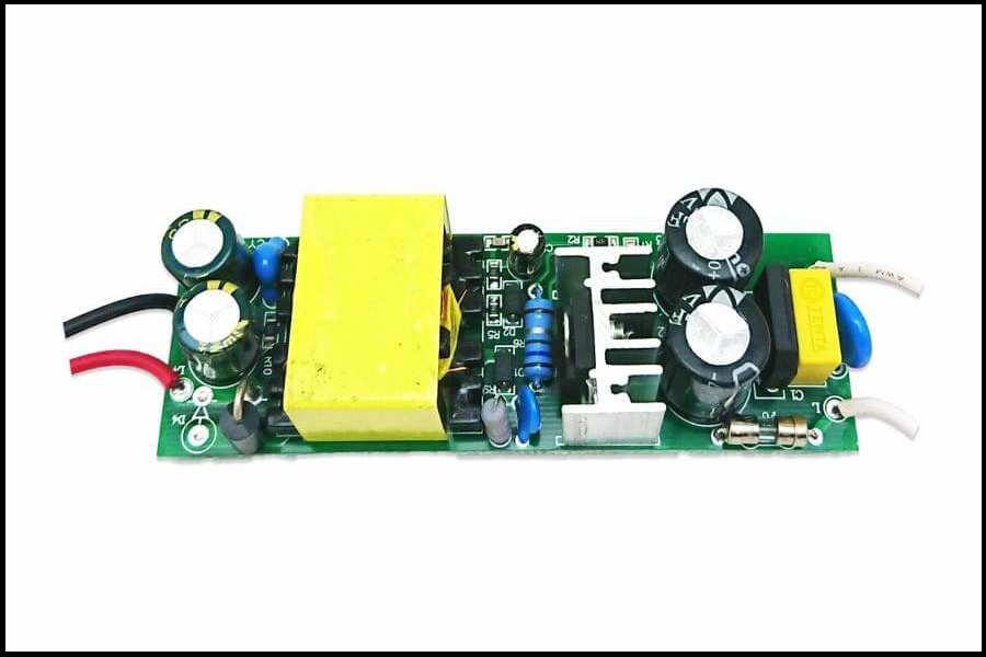 درایور ال ای دی 18-24 وات 600 میلی آمپر